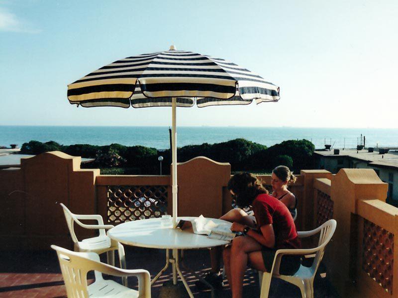 Ostello Apuano Marina Di Carrara Exterior photo